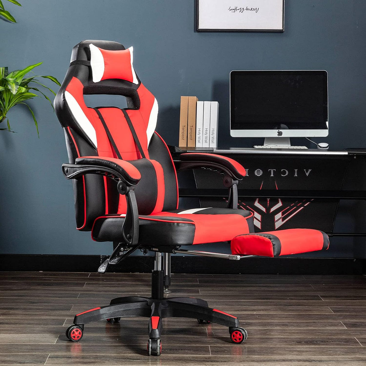 Ergonomic Massage Gaming Chair With Footrest